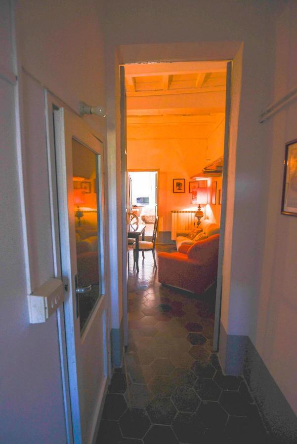 Apartment Il Duomo Poggio Mirteto Luaran gambar