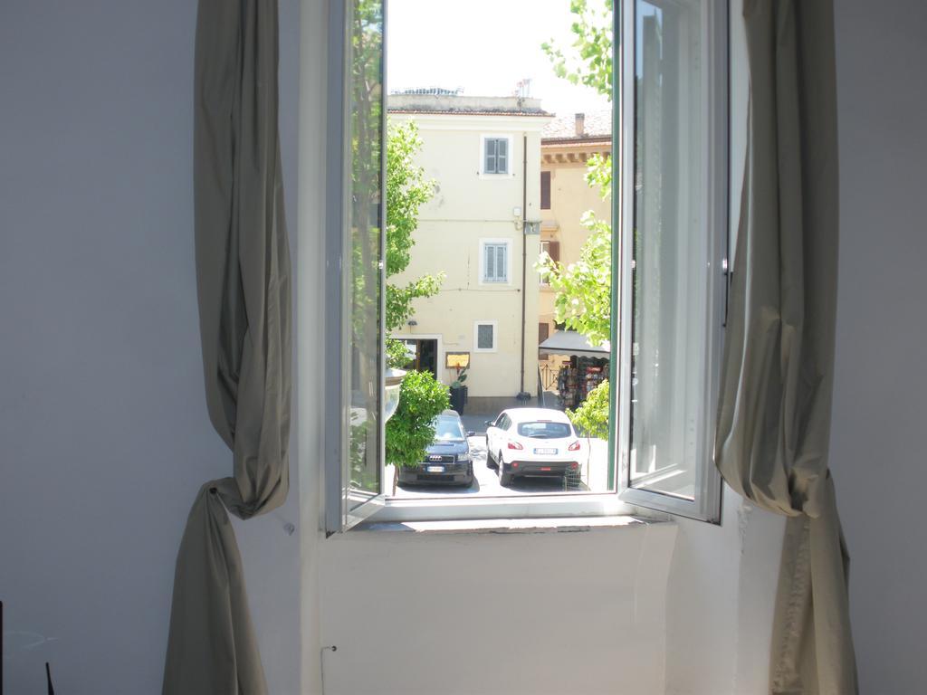 Apartment Il Duomo Poggio Mirteto Luaran gambar